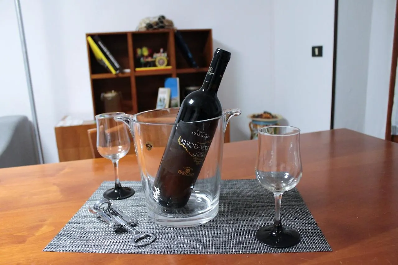 Appartamento Albergaira Holiday House - Casa Vacanze Palermo Italia