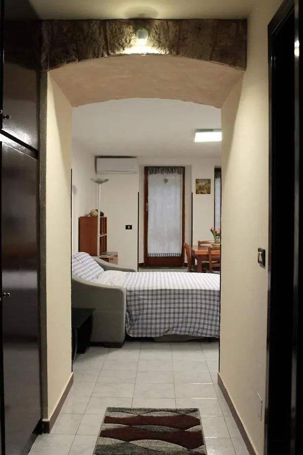 Albergaira Holiday House - Casa Vacanze Palermo 0*,