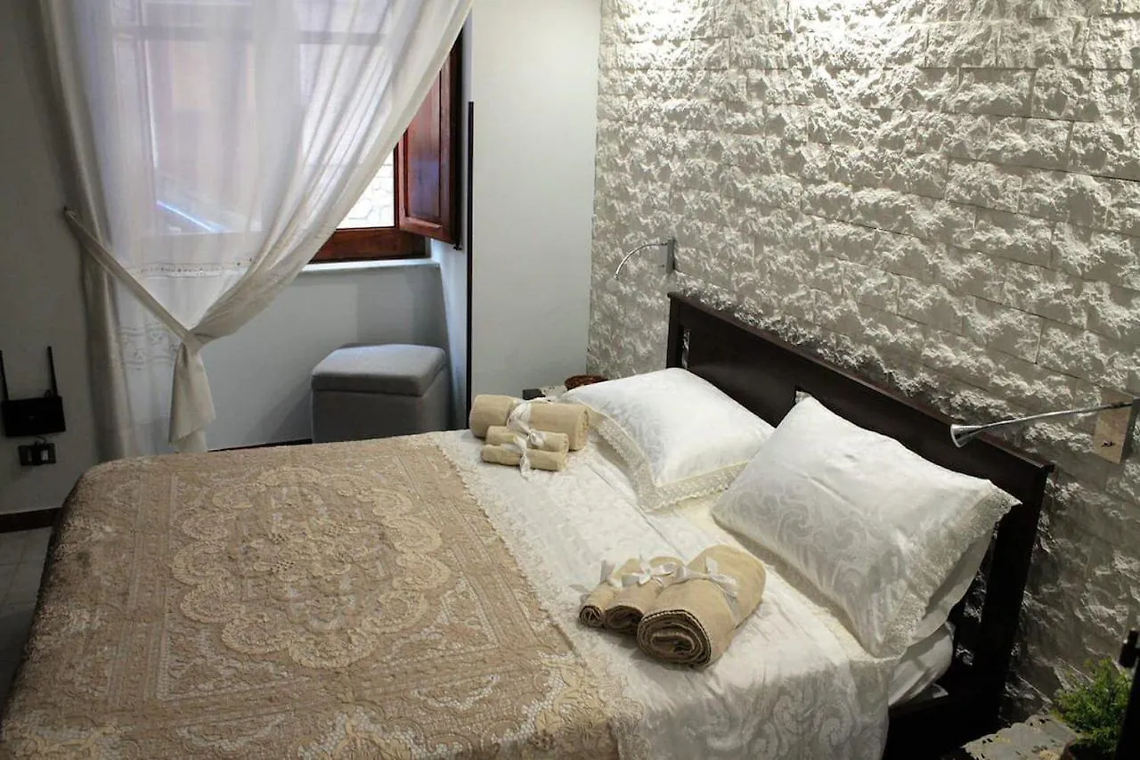 Albergaira Holiday House - Casa Vacanze Palermo 0*,